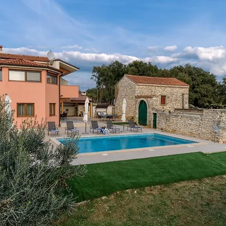 Sara&toni Villa Galižana