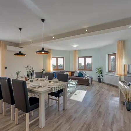 Villa Sara&toni Galižana